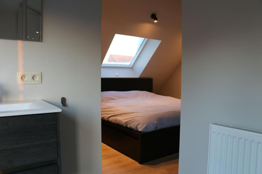 Momaison Charmant Landelijk Appartement Knesselare Kültér fotó