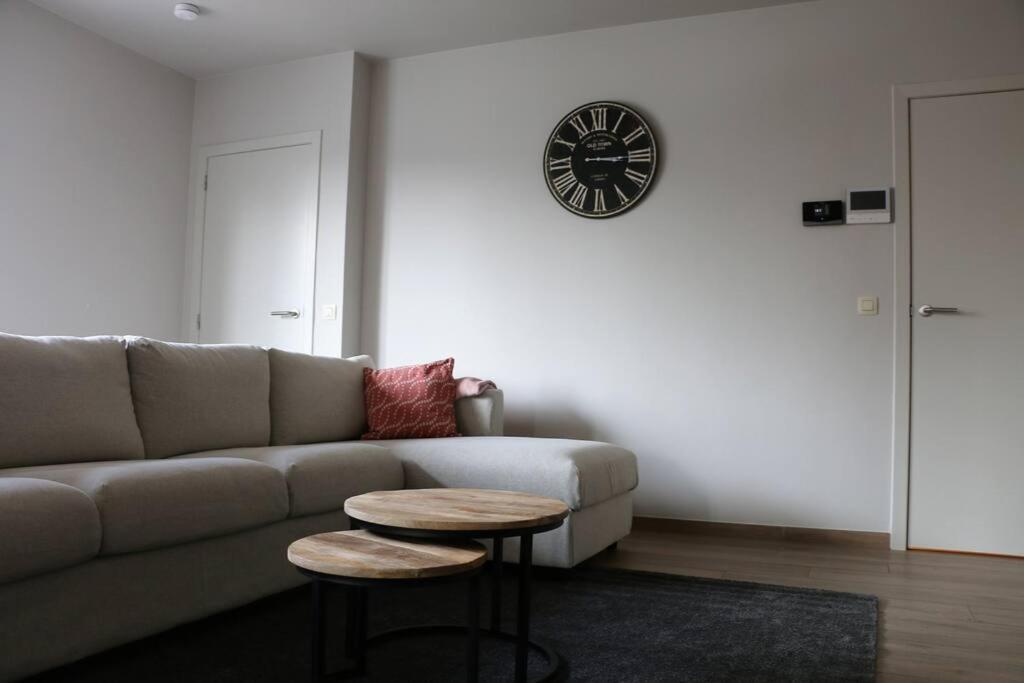 Momaison Charmant Landelijk Appartement Knesselare Kültér fotó